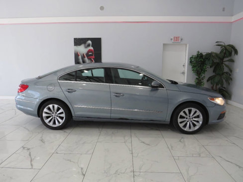 Used 2012 Volkswagen CC R-Line image 2