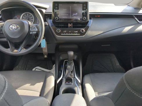 Used 2021 Toyota Corolla LE image 43