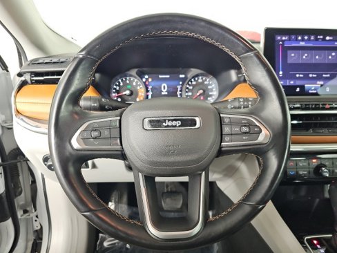 Certified 2022 Jeep Compass Limited image 14