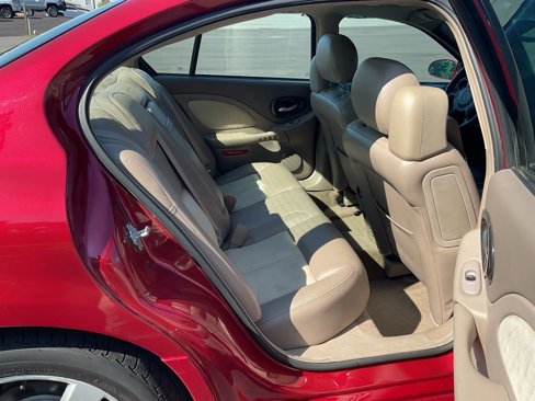 Used 2005 Pontiac Bonneville GXP image 44