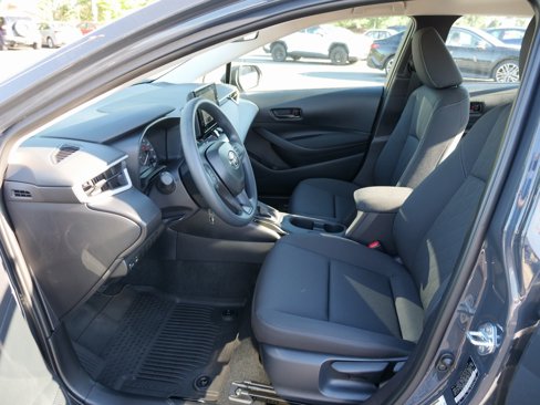 Used 2025 Toyota Corolla LE image 15