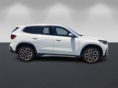 Used 2024 BMW X1 xDrive28i w/ Convenience Package image 2