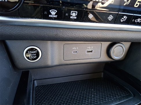 Used 2022 Nissan Rogue SV image 24