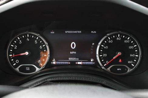 Used 2017 Jeep Renegade Trailhawk image 32
