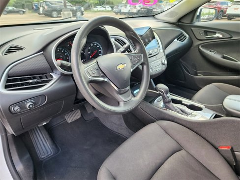 Used 2024 Chevrolet Malibu LT image 12