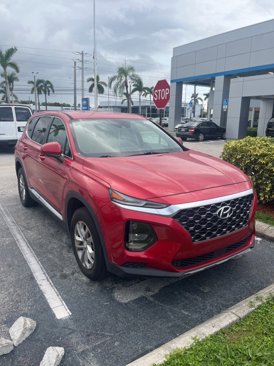 Used 2020 Hyundai Santa Fe SE image 2