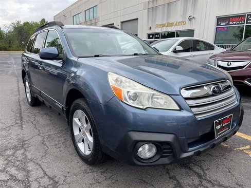 Used 2013 Subaru Outback 2.5i Premium w/ All-Weather Pkg image 6