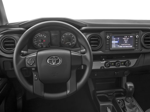 Used 2017 Toyota Tacoma SR image 5