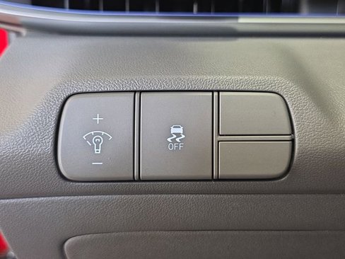 Certified 2024 Hyundai Elantra SEL image 22