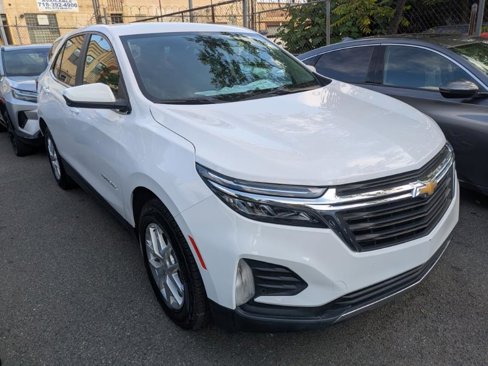 Used 2022 Chevrolet Equinox LT image 3