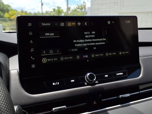 New 2025 Mitsubishi Outlander SE image 14