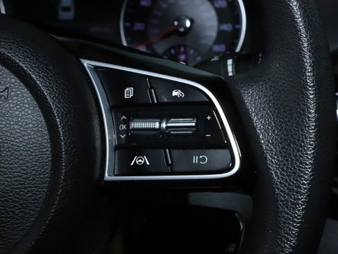 Used 2023 Kia Forte LXS image 23