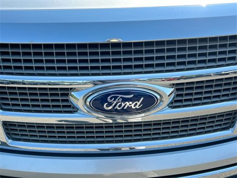 Used 2010 Ford F150 Lariat image 31