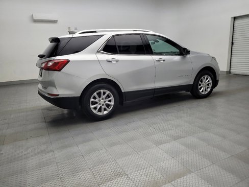 Used 2018 Chevrolet Equinox LT w/ Sun & Infotainment Package image 10