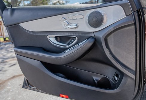 Used 2015 Mercedes-Benz C 300 Sedan image 26