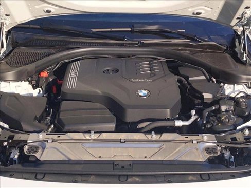 Used 2025 BMW 230i xDrive Coupe w/ Premium Package image 18