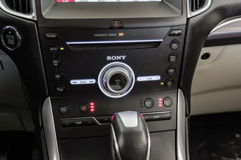 Used 2018 Ford Edge Titanium w/ Equipment Group 301A image 23