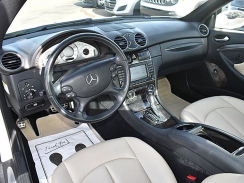 Used 2008 Mercedes-Benz CLK 350 Coupe image 14