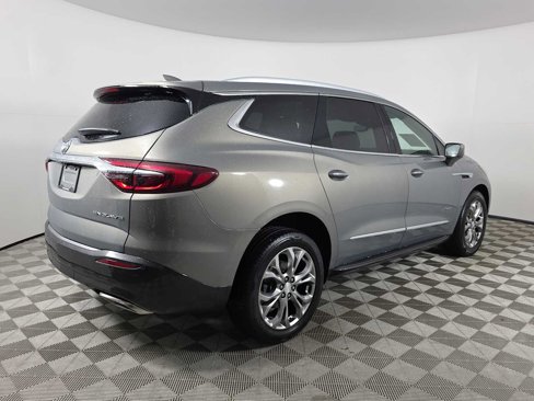 Used 2018 Buick Enclave Avenir w/ Avenir Technology Package image 7