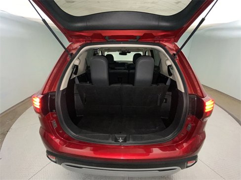 Used 2020 Mitsubishi Outlander SE image 24