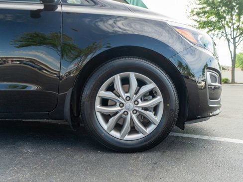 Used 2019 Kia Sedona EX image 5