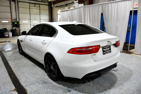 Used 2017 Jaguar XE image 26
