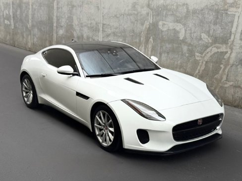 Used 2018 Jaguar F-TYPE Coupe image 9