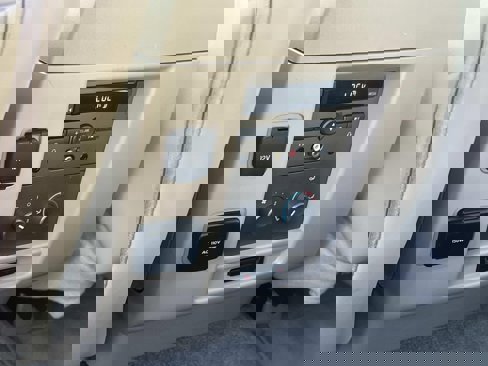 Used 2014 Lincoln Navigator L 4WD image 22