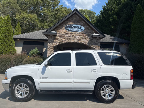 Used 2003 Chevrolet Tahoe LT image 1