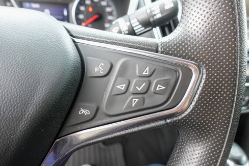 Used 2021 Chevrolet Equinox LT image 15