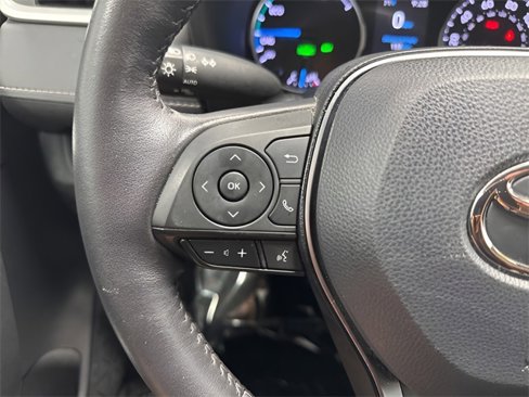 Used 2022 Toyota RAV4 XLE image 13