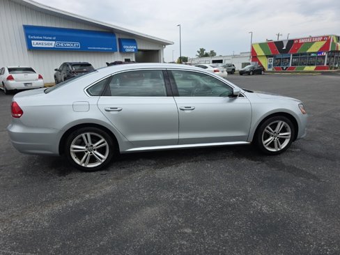 Used 2014 Volkswagen Passat 1.8T SE image 6