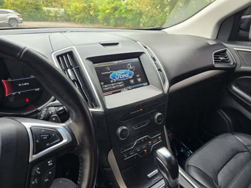 Used 2015 Ford Edge SEL w/ Equipment Group 201A image 26