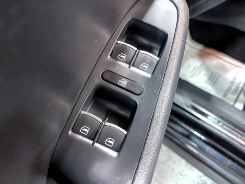 Used 2014 Volkswagen Jetta GLI Edition 30 image 13