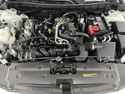 Used 2023 Nissan Altima 2.5 SR image 11