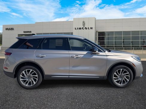 Certified 2020 Lincoln Corsair FWD image 2