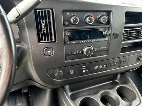 Used 2020 Chevrolet Express 2500 w/ Driver Convenience Package image 10