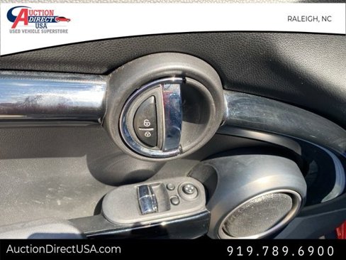 Used 2015 MINI Cooper S image 18
