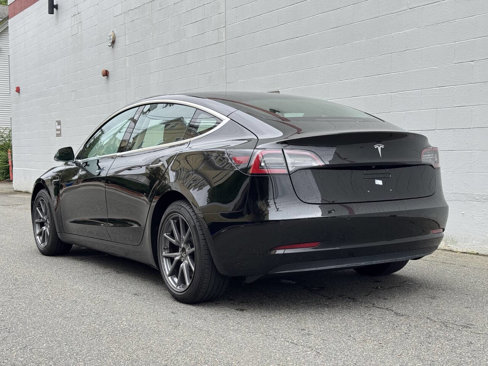 Used 2018 Tesla Model 3 Mid Range image 4