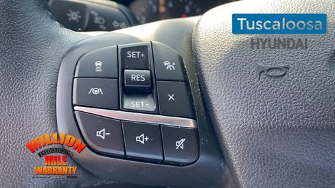 Used 2021 Ford Escape SE w/ SE Sport Appearance Package image 19