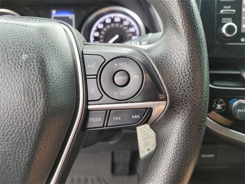 Used 2023 Toyota Camry LE image 25