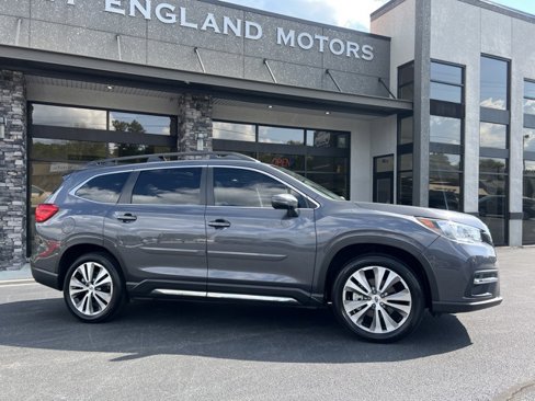 Used 2022 Subaru Ascent Limited w/ Technology Package image 2