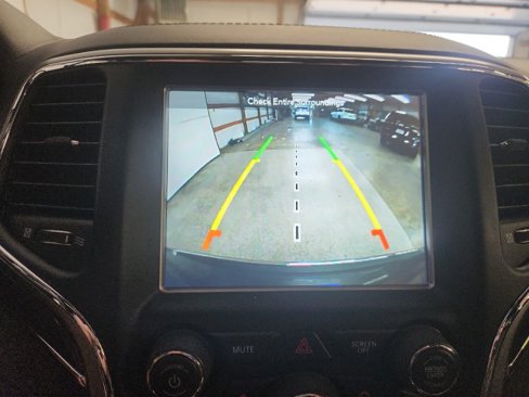 Used 2018 Jeep Grand Cherokee Overland image 24