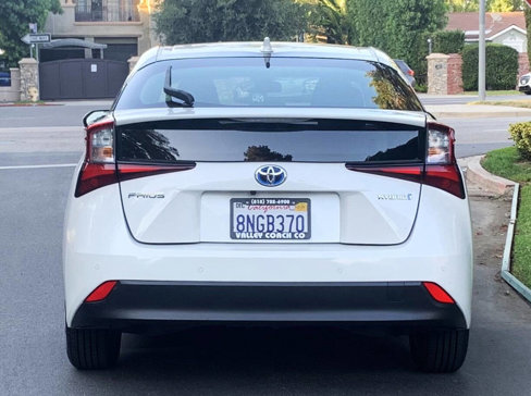 Used 2020 Toyota Prius LE image 5