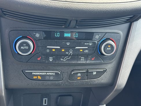 Used 2019 Ford Escape SEL image 25
