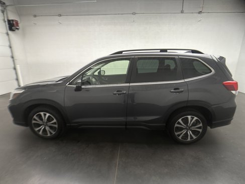 Used 2021 Subaru Forester Limited w/ Popular Package #3 image 6