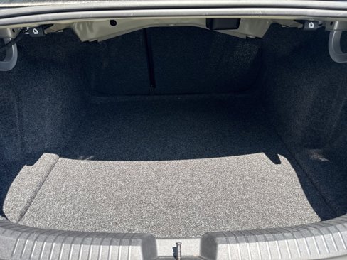 Used 2025 Volkswagen Jetta SE image 25