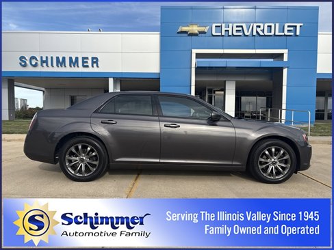 Used 2014 Chrysler 300 S image 1