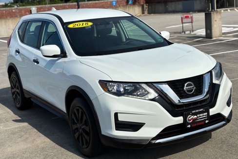 Used 2018 Nissan Rogue S image 6