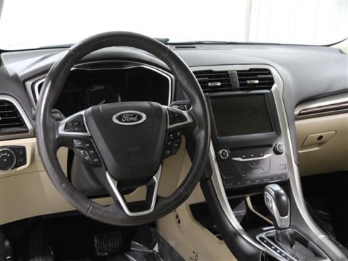 Used 2014 Ford Fusion Energi SE image 8